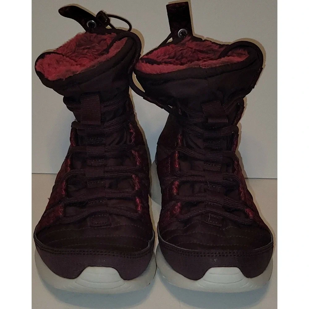 Nike Rosherun High Sneakerboots Purple Maroon 615968-601 Faux Fur Women's Size 6